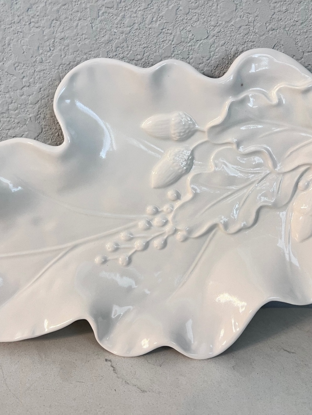 Fitz & Floyd Bristol White Ceramic Leaf Serving Tray Platter